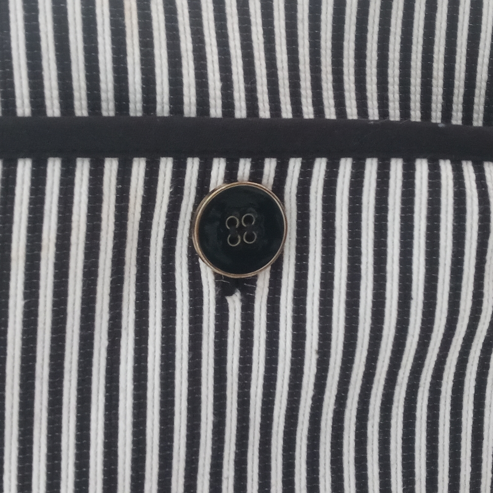 TALBOTS black and white suit jacket - Picture 3 of 8